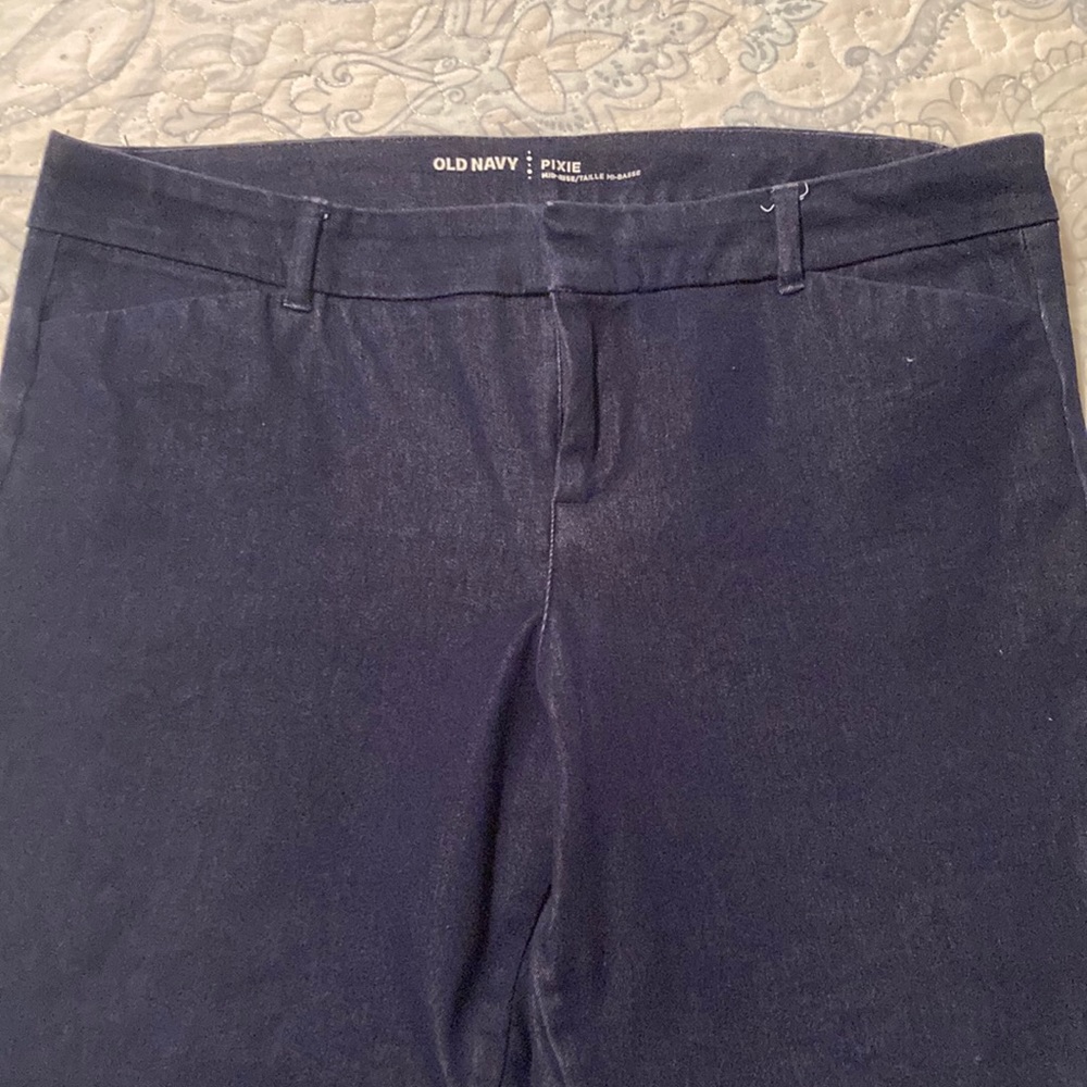 Old Navy Pixie Midrise Dark Wash Denim Ankle Pants